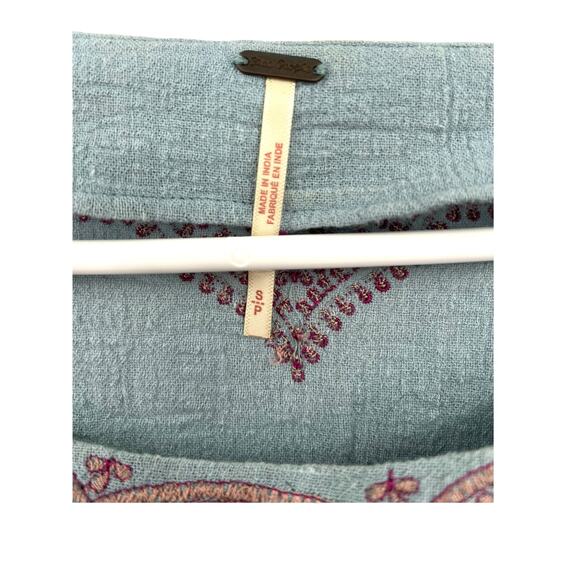 Free People S Adriana Woven Tee chambray embroidered top Cropped Blouse - Picture 6 of 9